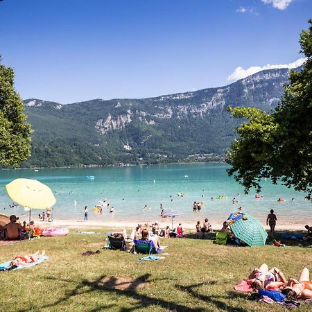 Huttopia Lac D'Aiguebelette Saint-Alban-de-Montbel Exteriér fotografie