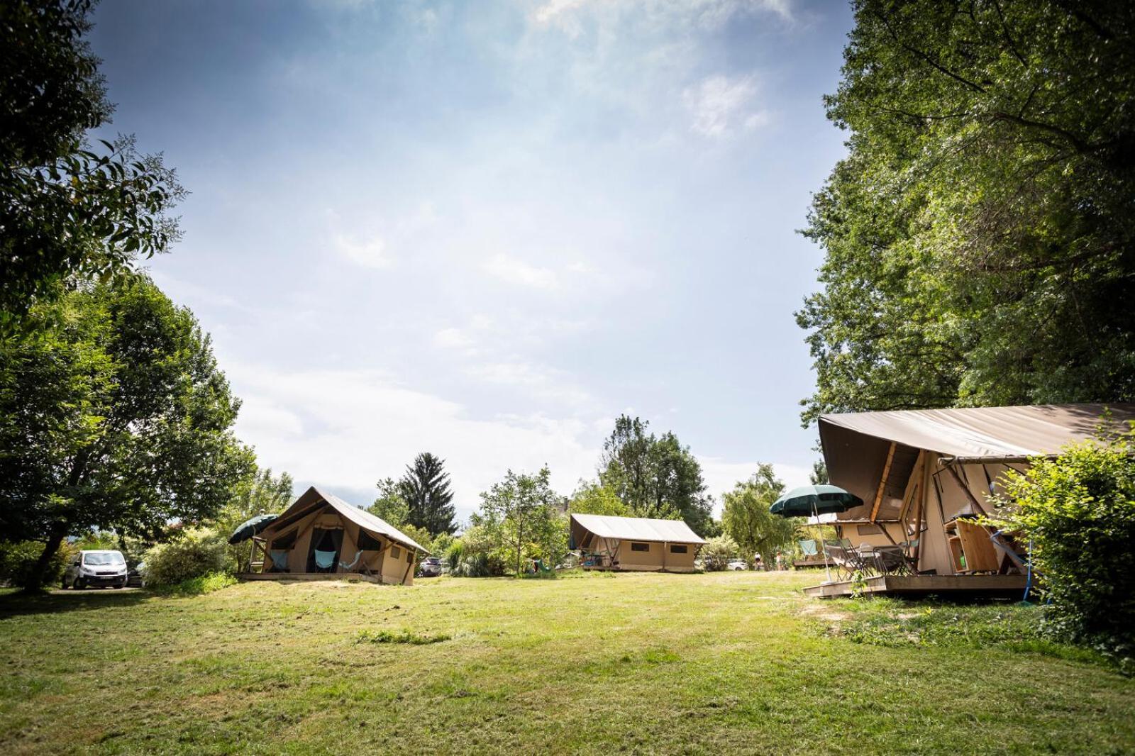 Huttopia Lac D'Aiguebelette Saint-Alban-de-Montbel Exteriér fotografie